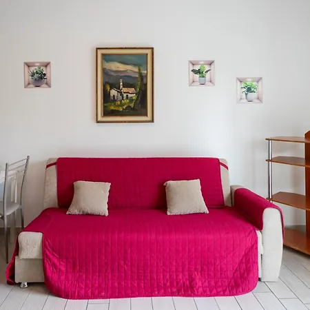 Volta Modern Flat - Self Check-in Wi-fi * Novara