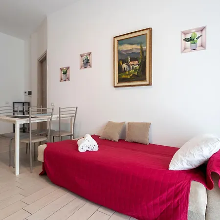 Volta Modern Flat - Self Check-in Wi-fi 노바라