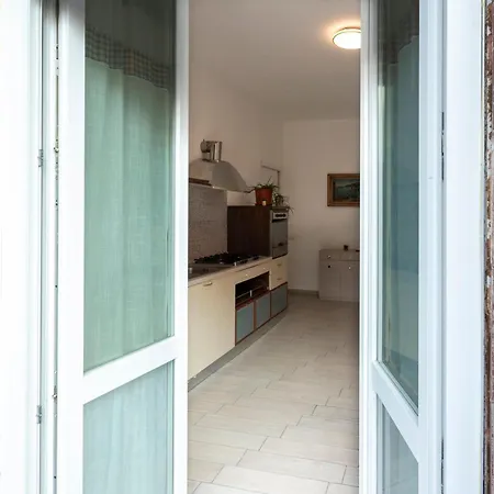 Volta Modern Flat - Self Check-in Wi-fi * 노바라